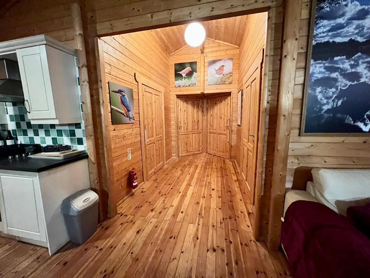 סאות' סרני Tufty Lodge, Lake Pochard Lodge 9 מראה חיצוני תמונה