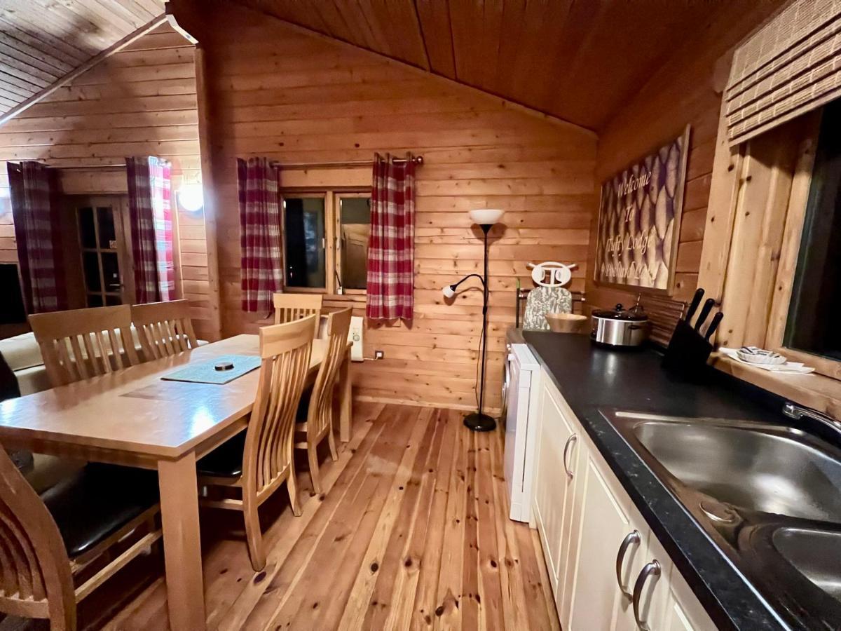 סאות' סרני Tufty Lodge, Lake Pochard Lodge 9 מראה חיצוני תמונה